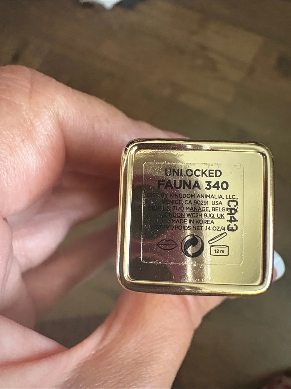 Hourglass unlocked satin cream lipstick in FAUNA number 340, new inbox